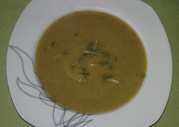 Fotografia przedstawiająca Zupa z rzeżuchą