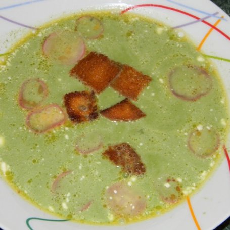 Krok 2 - zupa z rzodkiewki foto