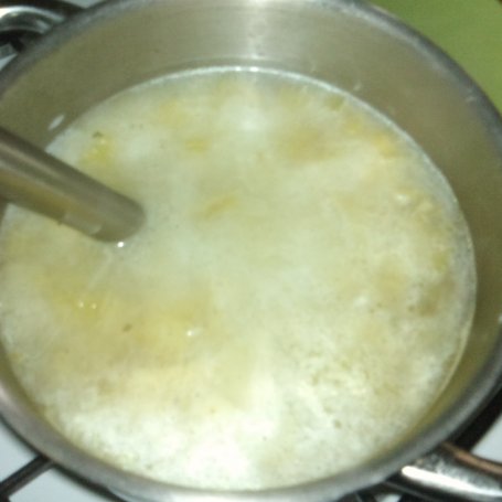 Krok 3 - Zupa z selera naciowego z ryżem foto