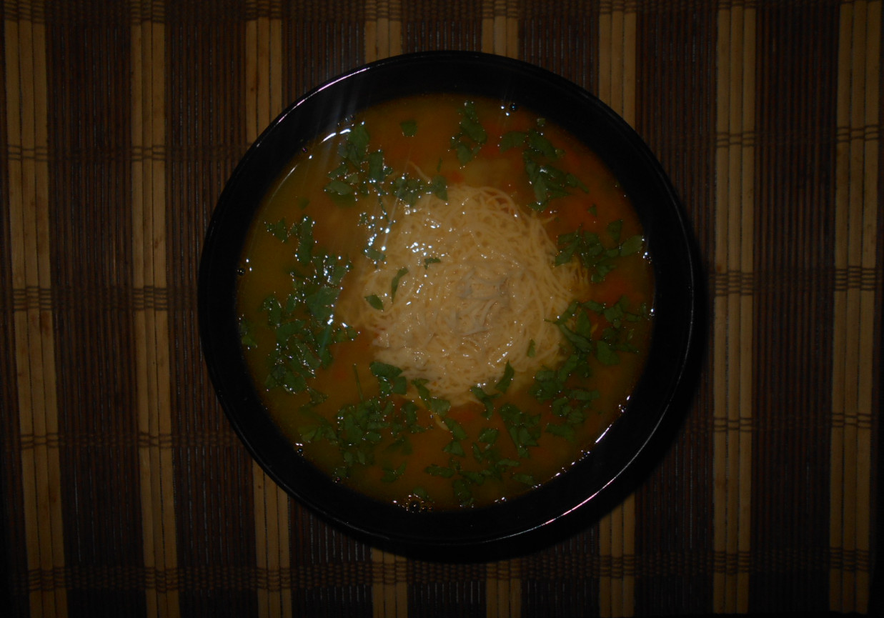 Zupa z soczewicy z serem foto