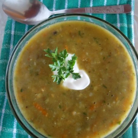 Krok 3 - Zupa z soczewicy zielonej foto