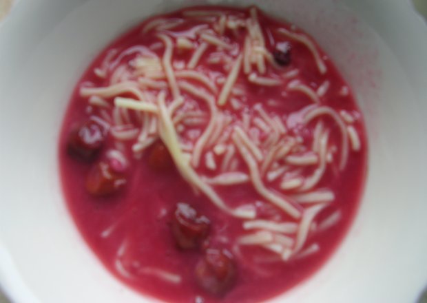 Fotografia przedstawiająca zupa z wiśnii