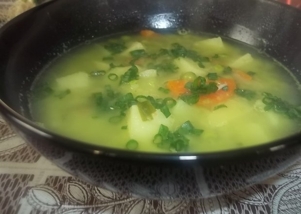 Fotografia przedstawiająca Zupa z zielonego groszku