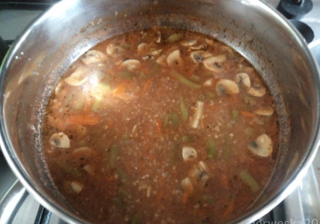 Zupa z zielonej fasolki z dodatkiem kaszy gryczanej:) foto