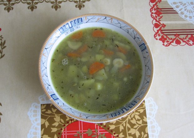 Fotografia przedstawiająca Zupa z zielonej soczewicy