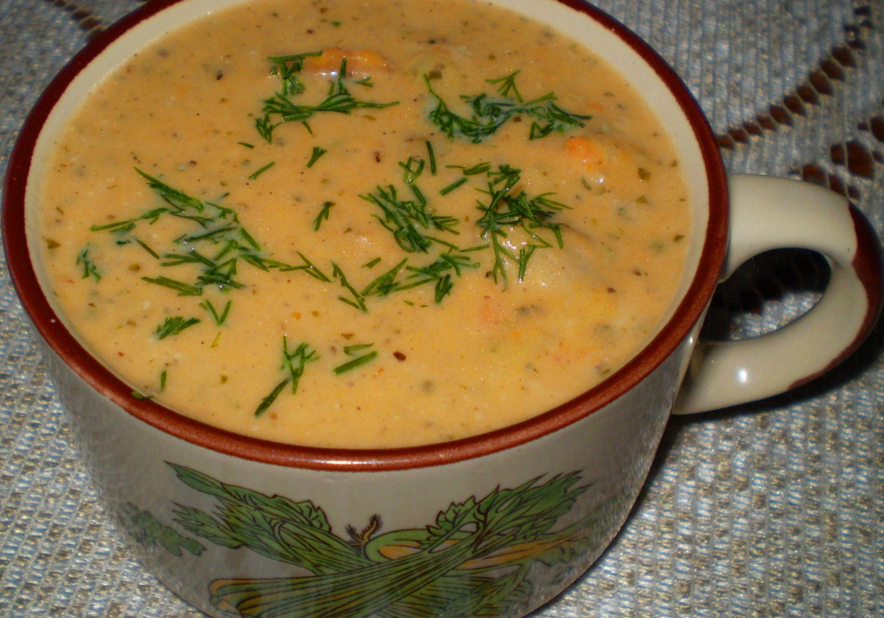 Zupa z żółtej brukwi : foto