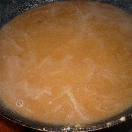 Krok 3 - Zupa zapalana z grochem foto