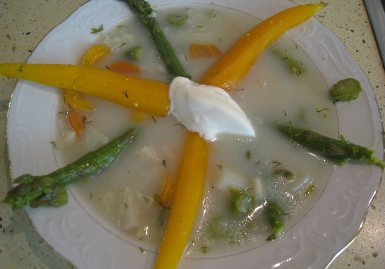 Zupa ze szparagami  foto