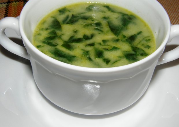 Fotografia przedstawiająca Zupa ze szpinaku