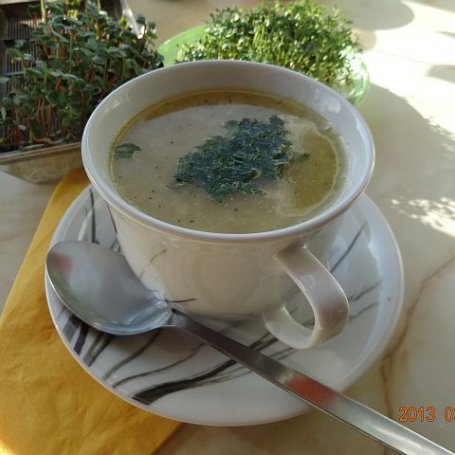 Krok 5 - Zupa ziemniaczana z nutą chrzanową foto