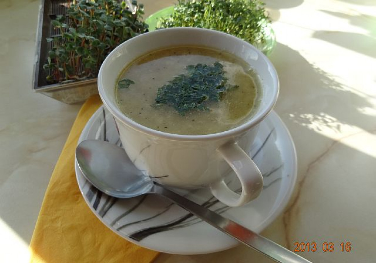 Zupa ziemniaczana z nutą chrzanową foto