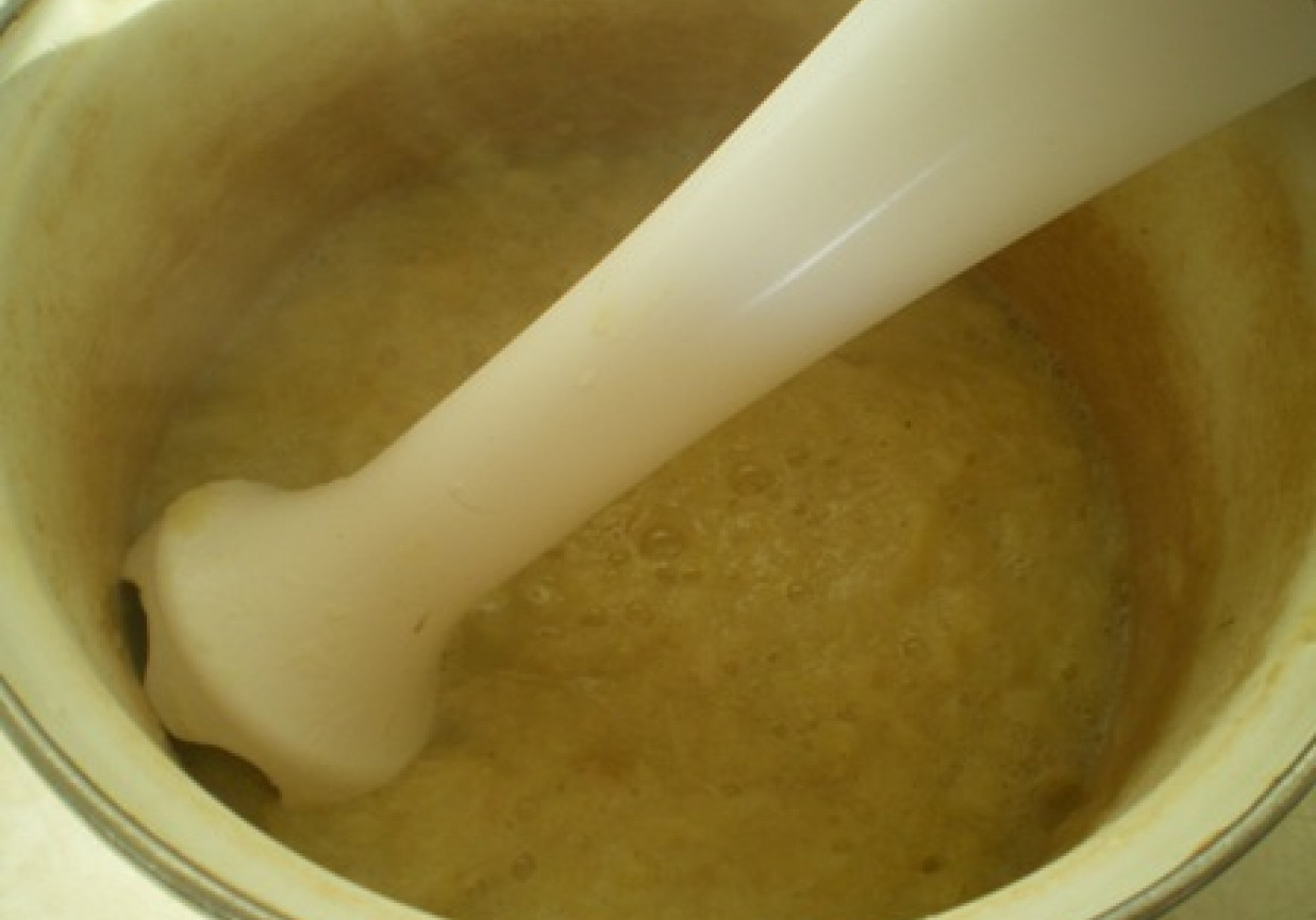 Zupa-krem szparagowa foto
