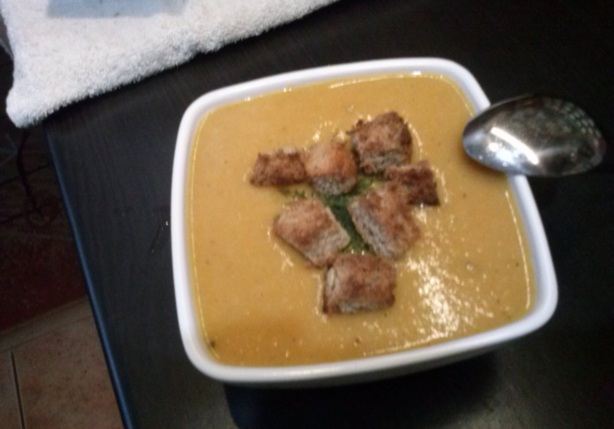 Zupa-krem z fasolki szparagowej na ostro foto