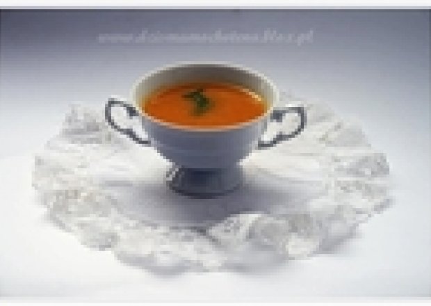 Zupa-krem z marchewki z nutką imbiru foto