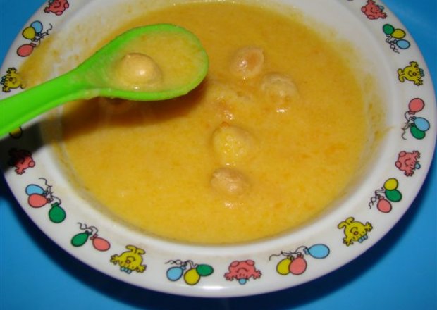 Fotografia przedstawiająca zupa-krem z marchewki