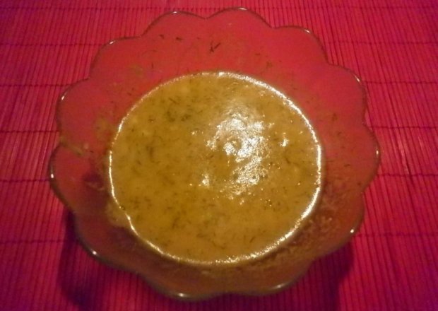 Fotografia przedstawiająca Zupka koperkowa z ryżem i indykiem