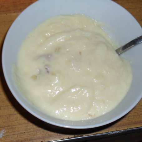 Krok 3 - zupka ze śmietany i jogurtu foto