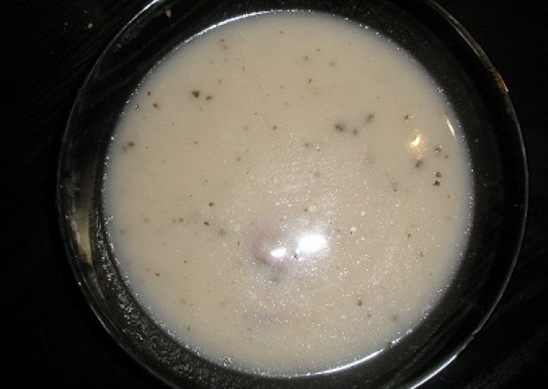 Fotografia przedstawiająca Żurek na mleku
