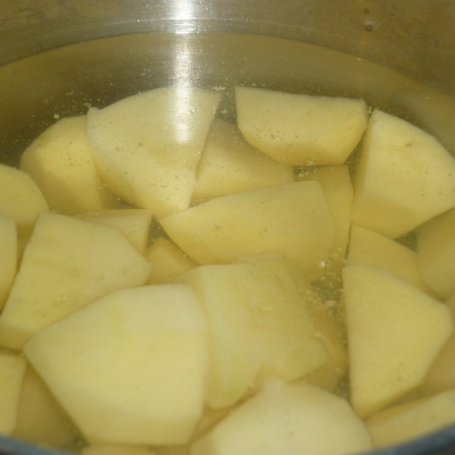 Krok 3 - Żurek na żeberkach z ziemniakami foto