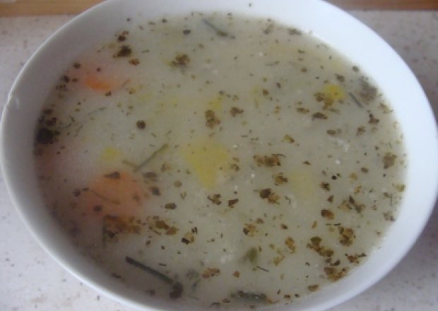 Fotografia przedstawiająca zwykła zupa